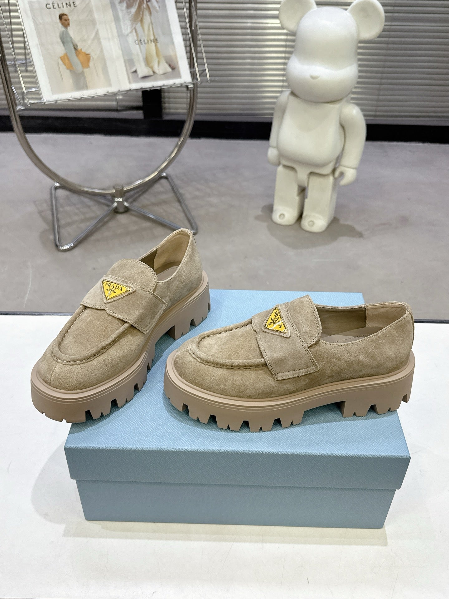 PRADA 25S THICK-SOLE LOAFERS 60 MM IN BEIGE SUEDE WITH GOLD HARDWARE