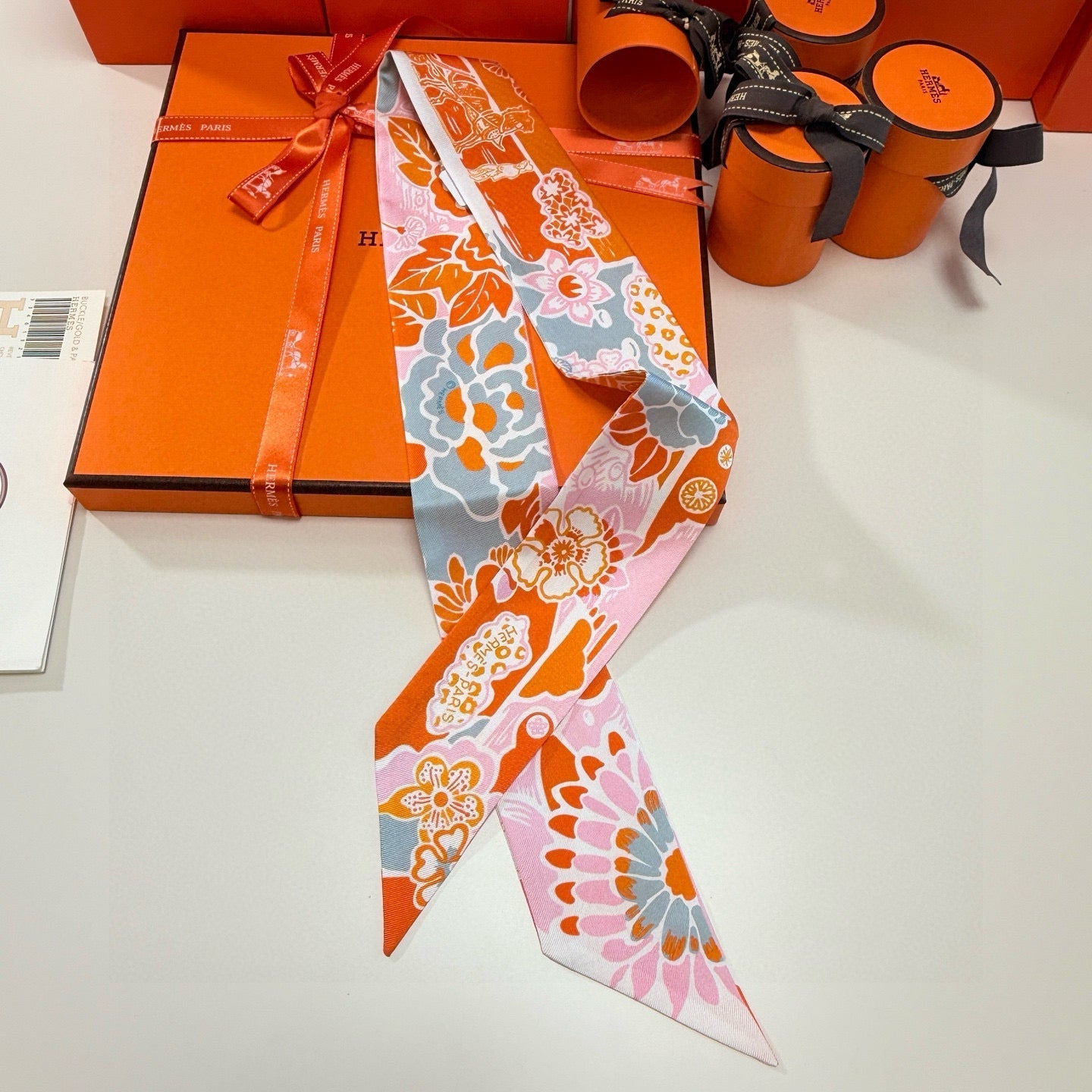 HERMES 25S SCARF 90 IN SILK 854958