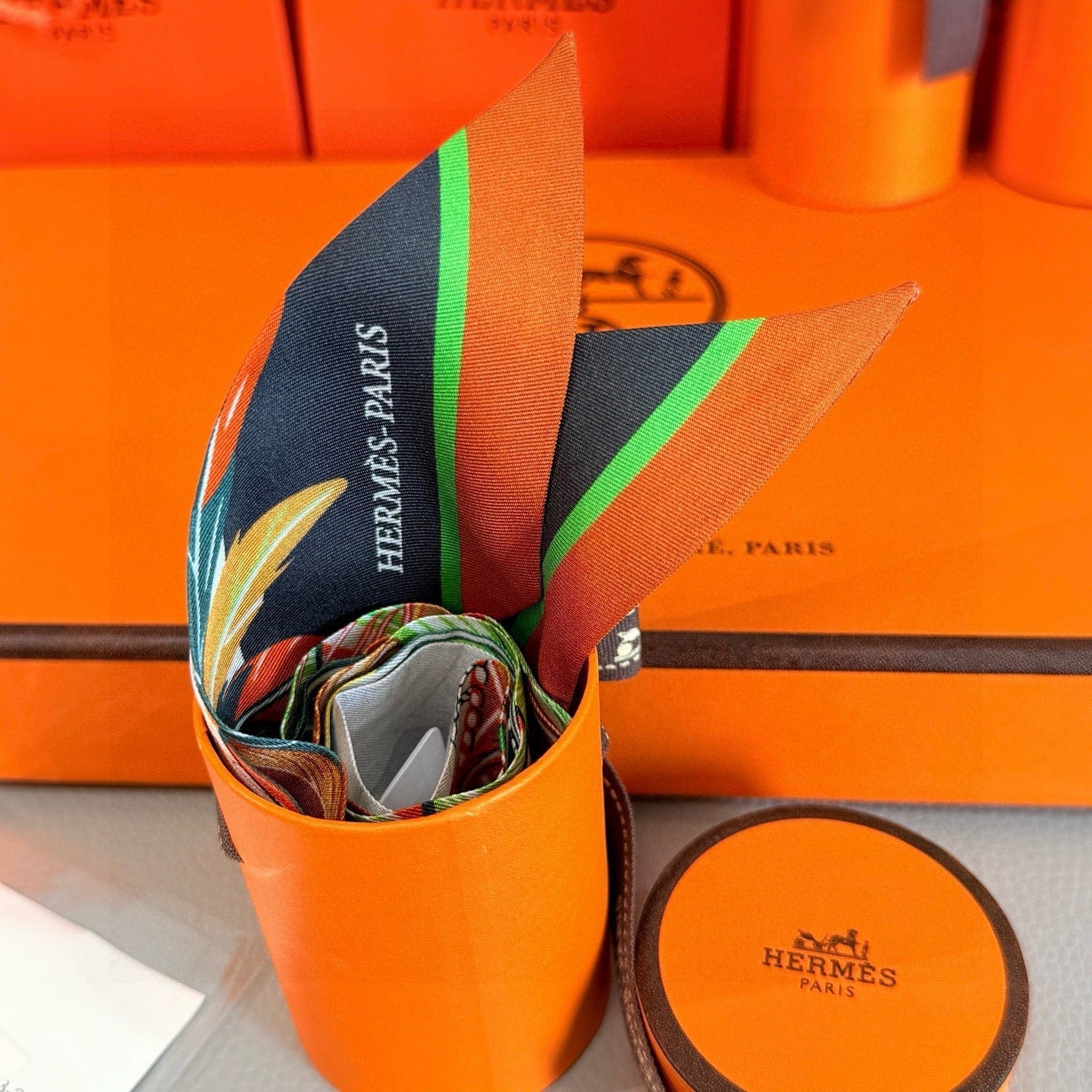 HERMES 25S NECKERCHIEF 86 IN SILK 991555