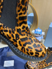 ANKLE BOOTS ATTACHED TRIANGLE LOGO IN LEOPARD PRINT HORSEHAIR