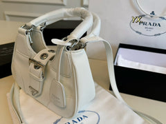 PRA 23 MOON PADDED BAG WHITE CALFSKIN WITH STRAP