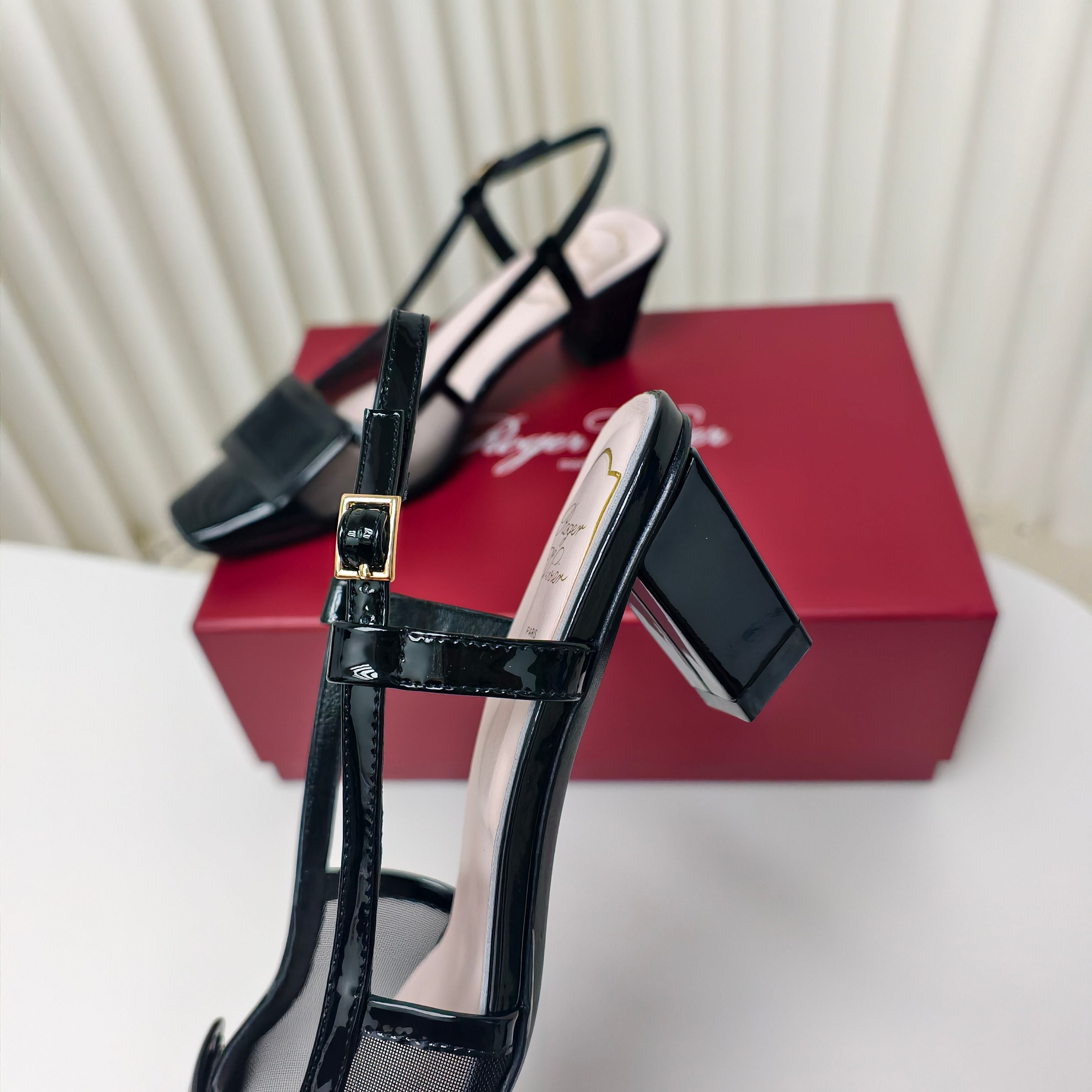 ROGER VIVIER 25S BELLE VIVIER SLINGBACK PUMPS 45MM IN BLACK MESH FABRIC