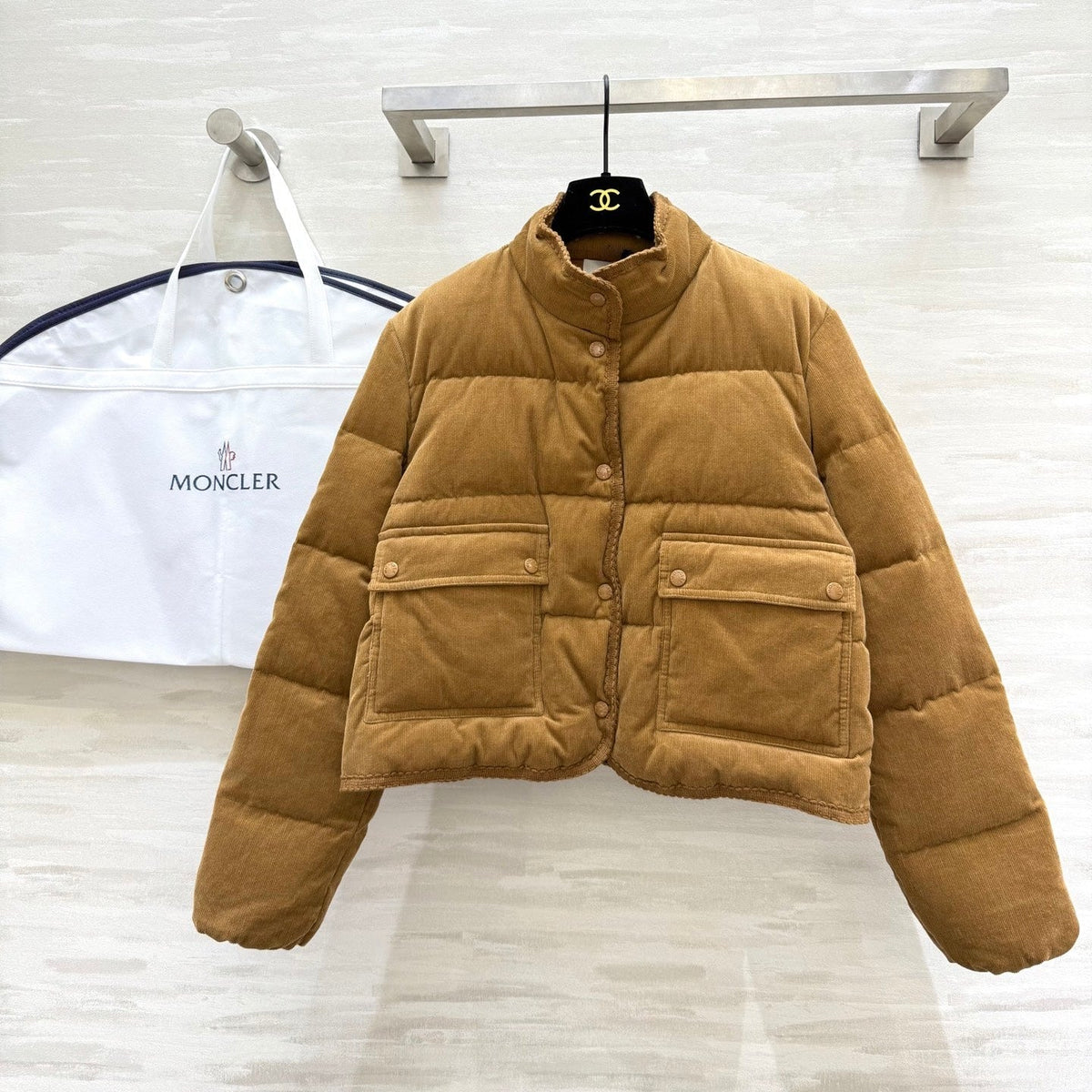 MONCLER 25S VELVET DOWN JACKETS 237