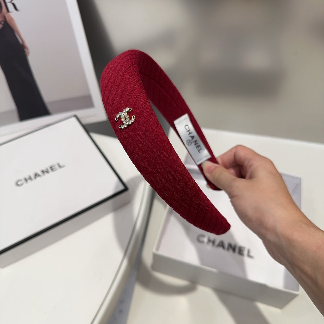 RUBY RED FABRIC HAIRBAND 410903