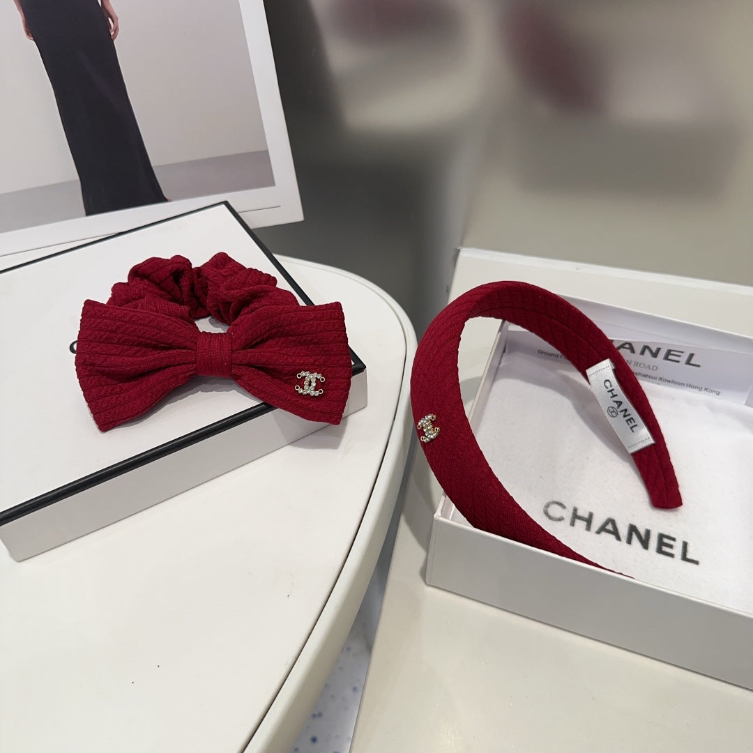 RUBY RED FABRIC HAIRBAND 410903