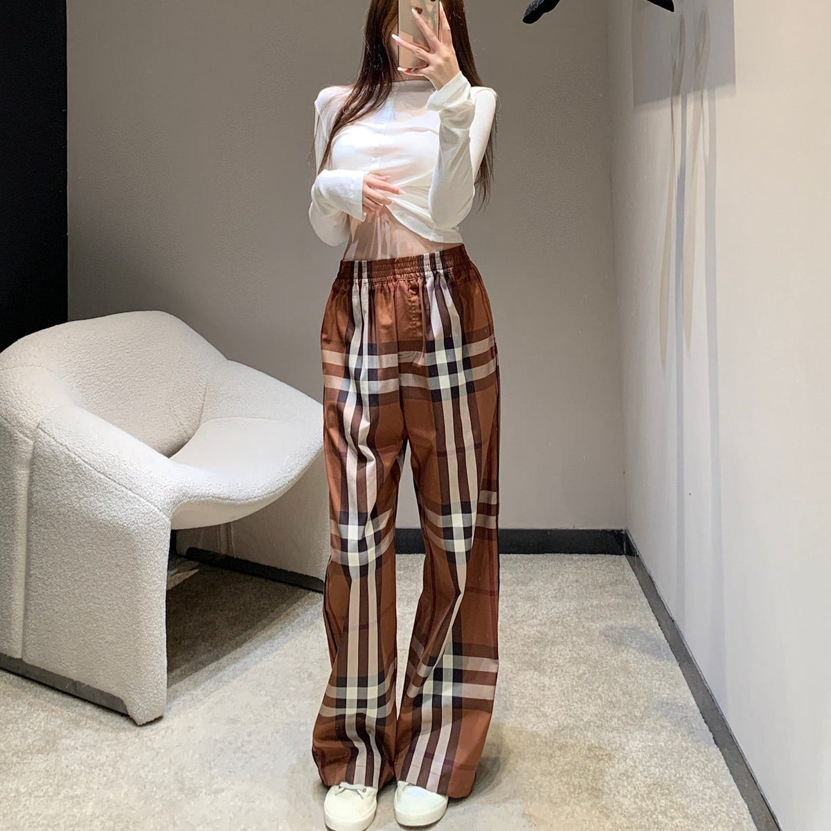 BURBERRY 25S PLAID STRAIGHT-LEG PANTS 092