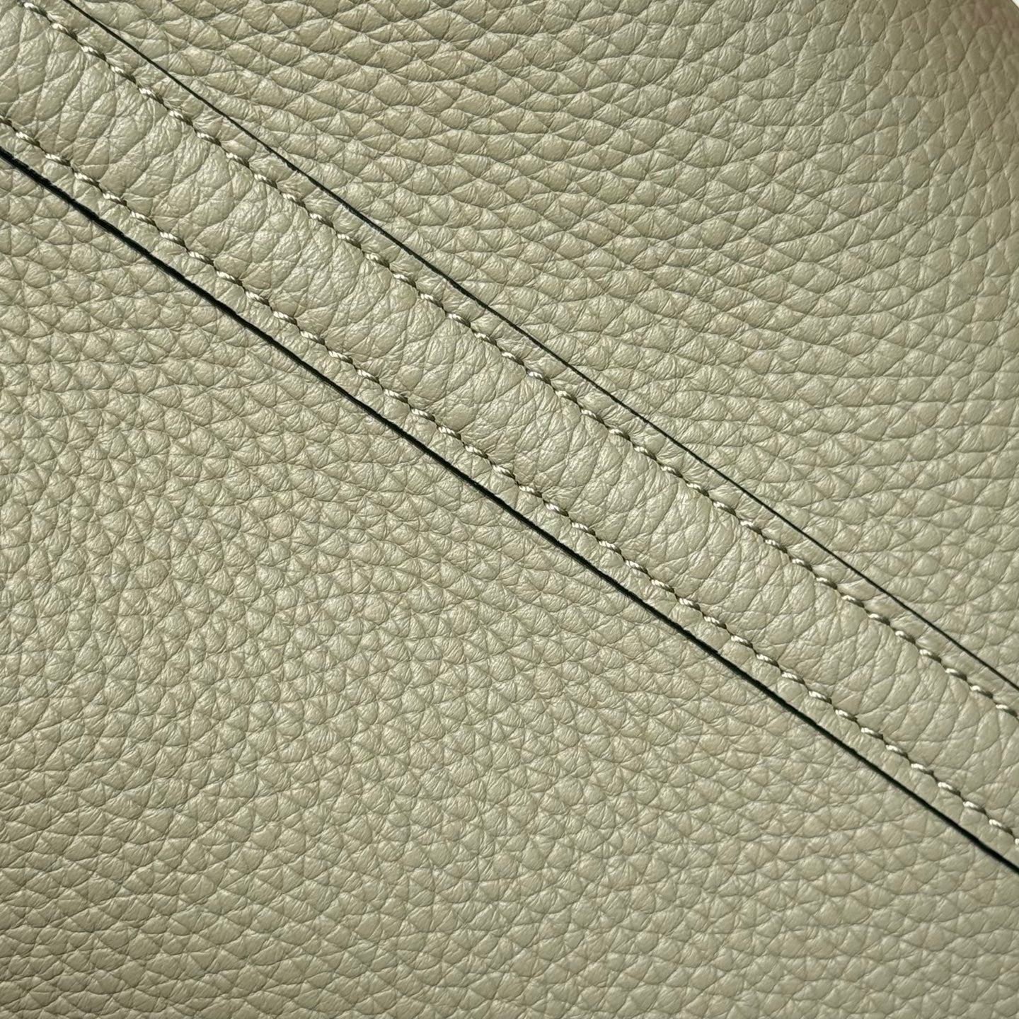 HERMES 25S PICOTIN LOCK 18 IN CROMWELL GRAY CALFSKIN GOLD HARDWARE