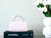 CHANEL 25S KELLY IN PASTEL PINK LAMBSKIN WITH GOLD HARDWARE