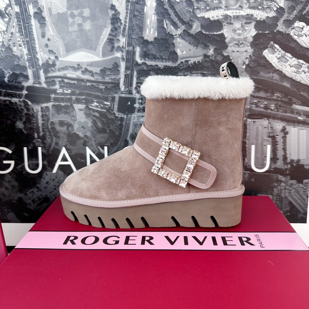 VIV' WINTER FUR STRASS BUCKLE ANKLE BOOTS IN TAUPE SUEDE