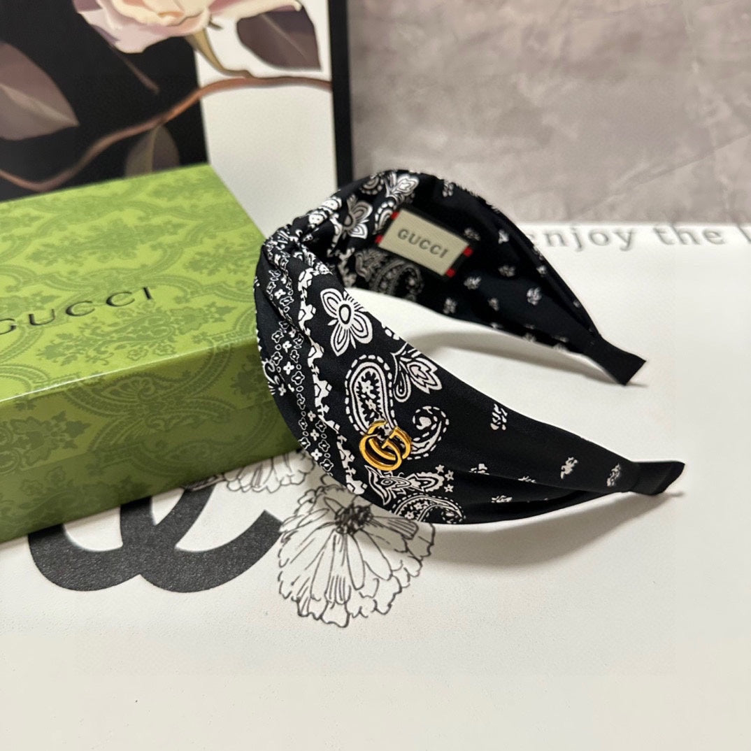 HAIRBAND IN BLACK MIX WHITE PATTERN FABRIC 299345