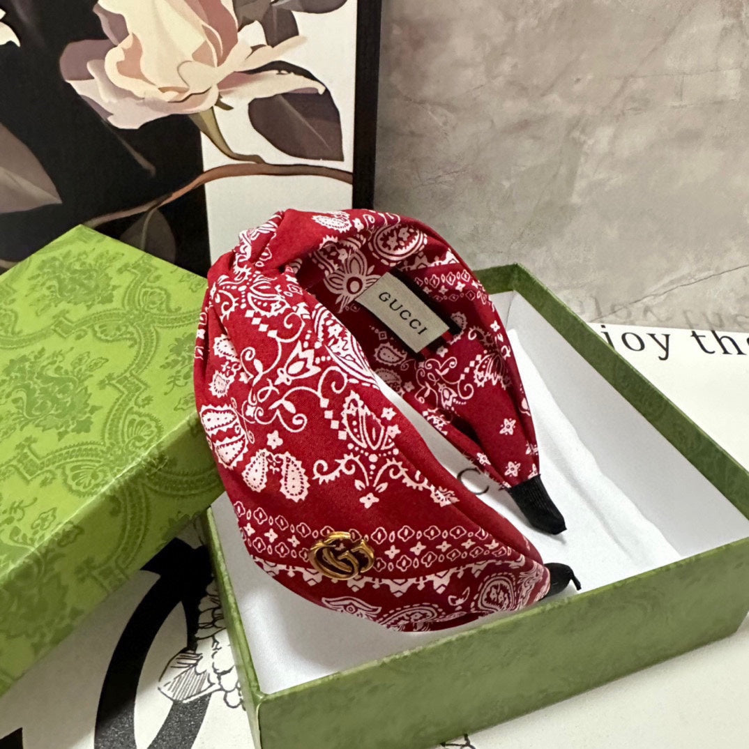 HAIRBAND IN RED AND WHITE PATTERN FABRIC 299346