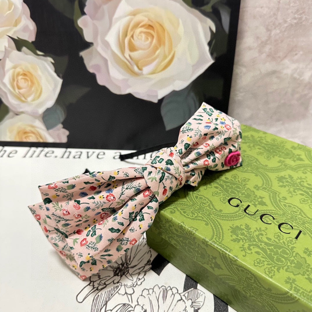 HAIRBAND IN LIGHT PINK FLORAL FABRIC 385853