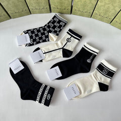 LOW-CUT SOCKS 425663 (1 BOX)