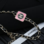 CHAIN CHOKER IN GOLD-PLATED METAL WITH  LEATHER THROUGH LINKS