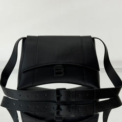 DOWNTOWN S CROSSBODY BAG 30 IN BLACK SOFT LAMBSKIN