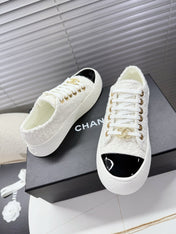 CHANEL 25S TRAINERS WHITE 35MM IN GLITTERED TWEED AND PATENT CALFSKIN