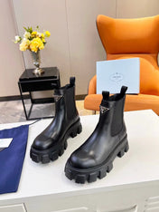 PRA MONOLITH BRUSHED BOOTIES 55 BLACK CALFSKIN