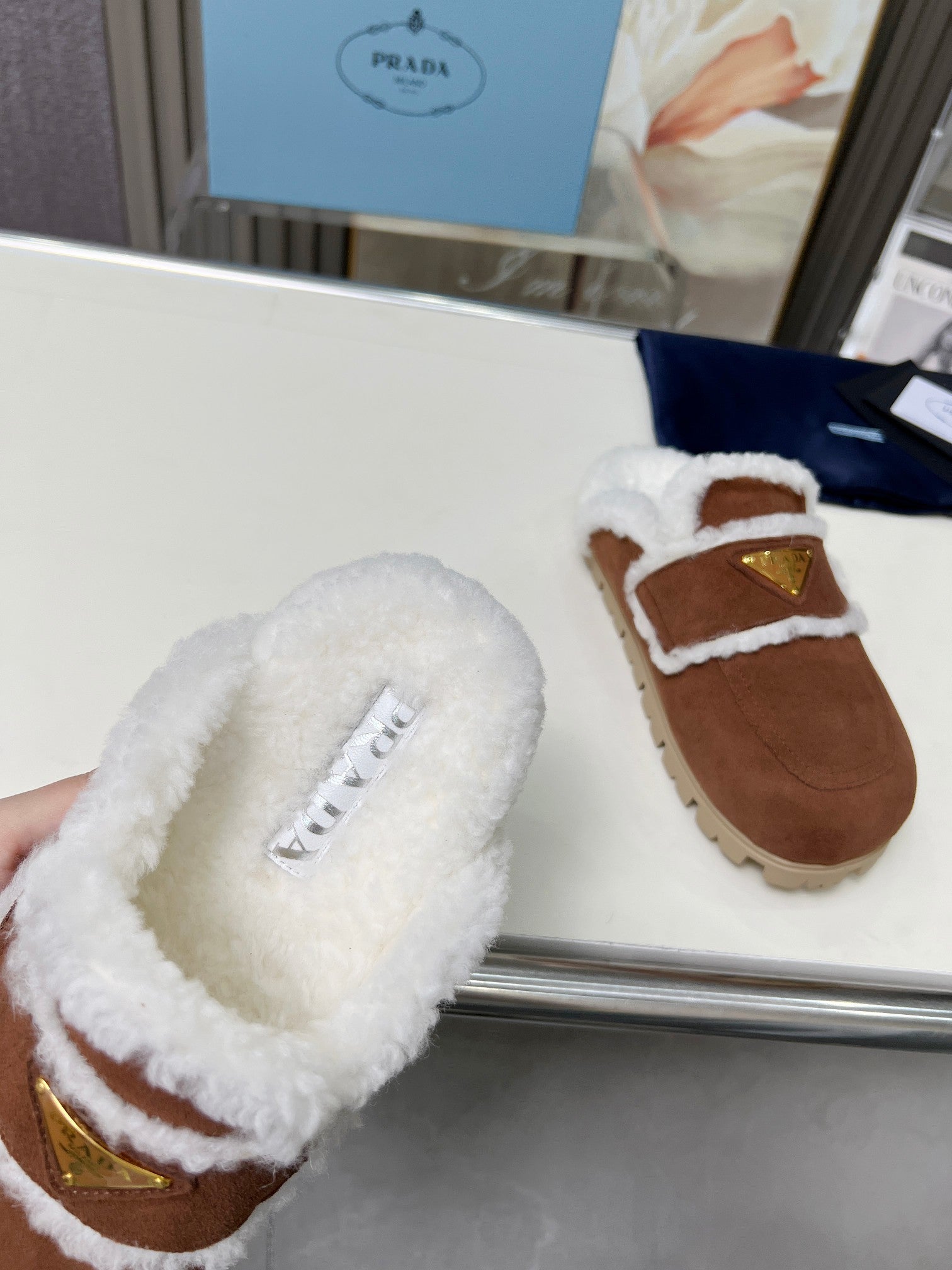 SUEDE AND SHEARLING MULES UMBER BROWN