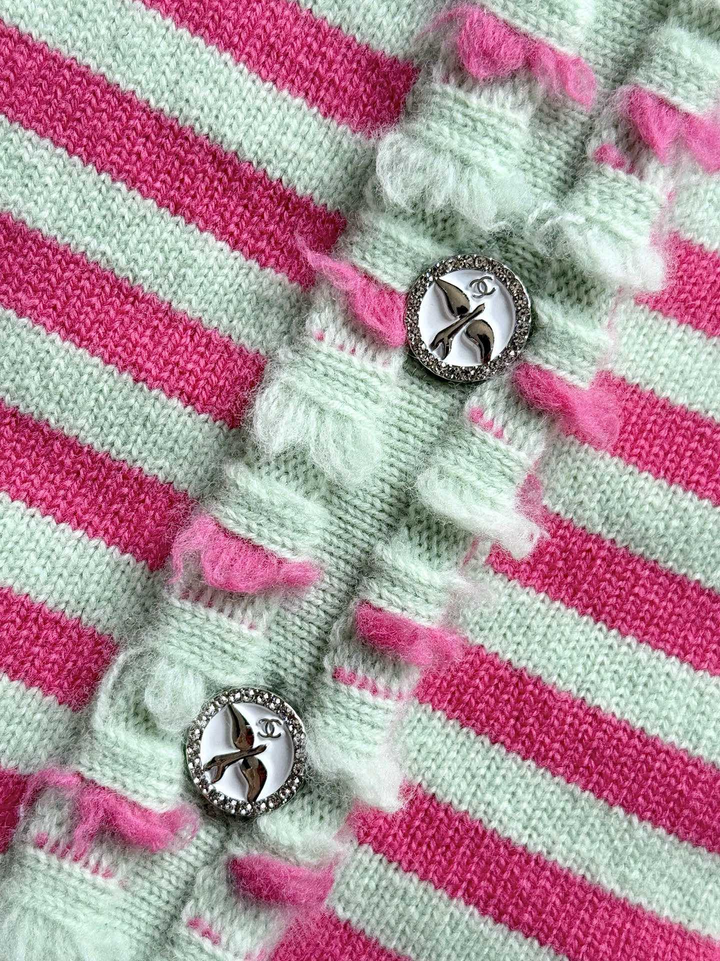 Chanel 25P Cardigan Pink Mix Green Cashmere 237319