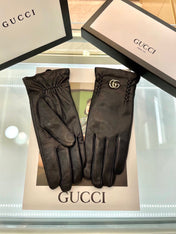 GLOVES IN BLACK LAMBSKIN AND FLEECE LINING 441830