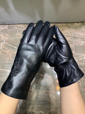 GLOVES IN BLACK EMBOSSED LAMBSKIN 465060