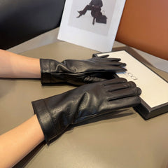 GLOVES IN BLACK EMBOSSED LAMBSKIN 423484