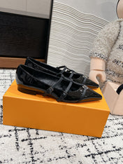 POINTED FLAT SHOES IN BLACK CALFSKIN