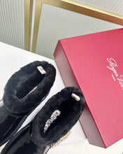 VIV’ WINTER FUR STRASS BUCKLE ANKLE BOOTS IN BLACK PATENT CALFSKIN