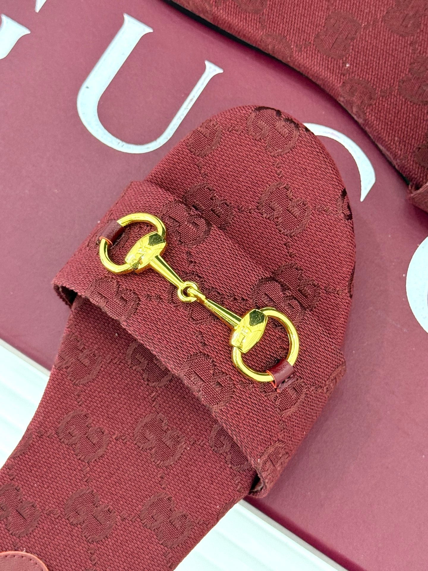 SLIDE SANDALS IN RED FABRIC EMBOSSED LOGO