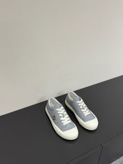 FF TRAINER SNEAKER IN DOLPHIN GRAY MIX WHITE CALFSKIN