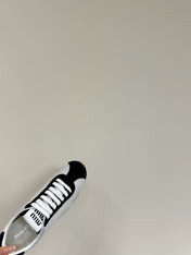 PLUME SNEAKERS IN WHITE NAPPA LAMBSKIN AND NAVY SUEDE