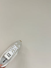 RETRO SNEAKERS IN BEIGE MESH AND SUEDE