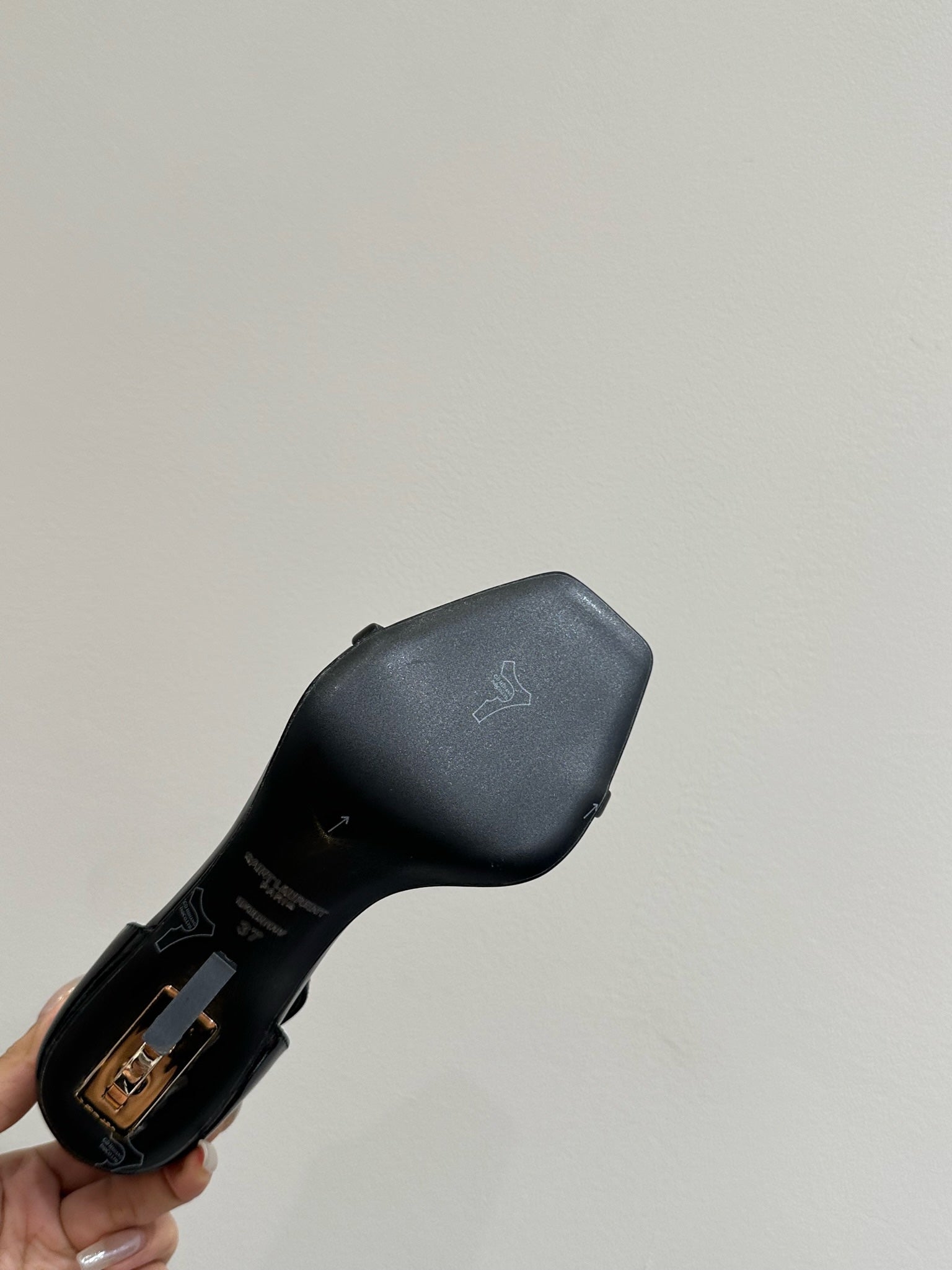 YSL HEELED SANDALS 25S 105 MM IN BLACK GLOSSY LAMBSKIN WITH GOLD HARDWARE