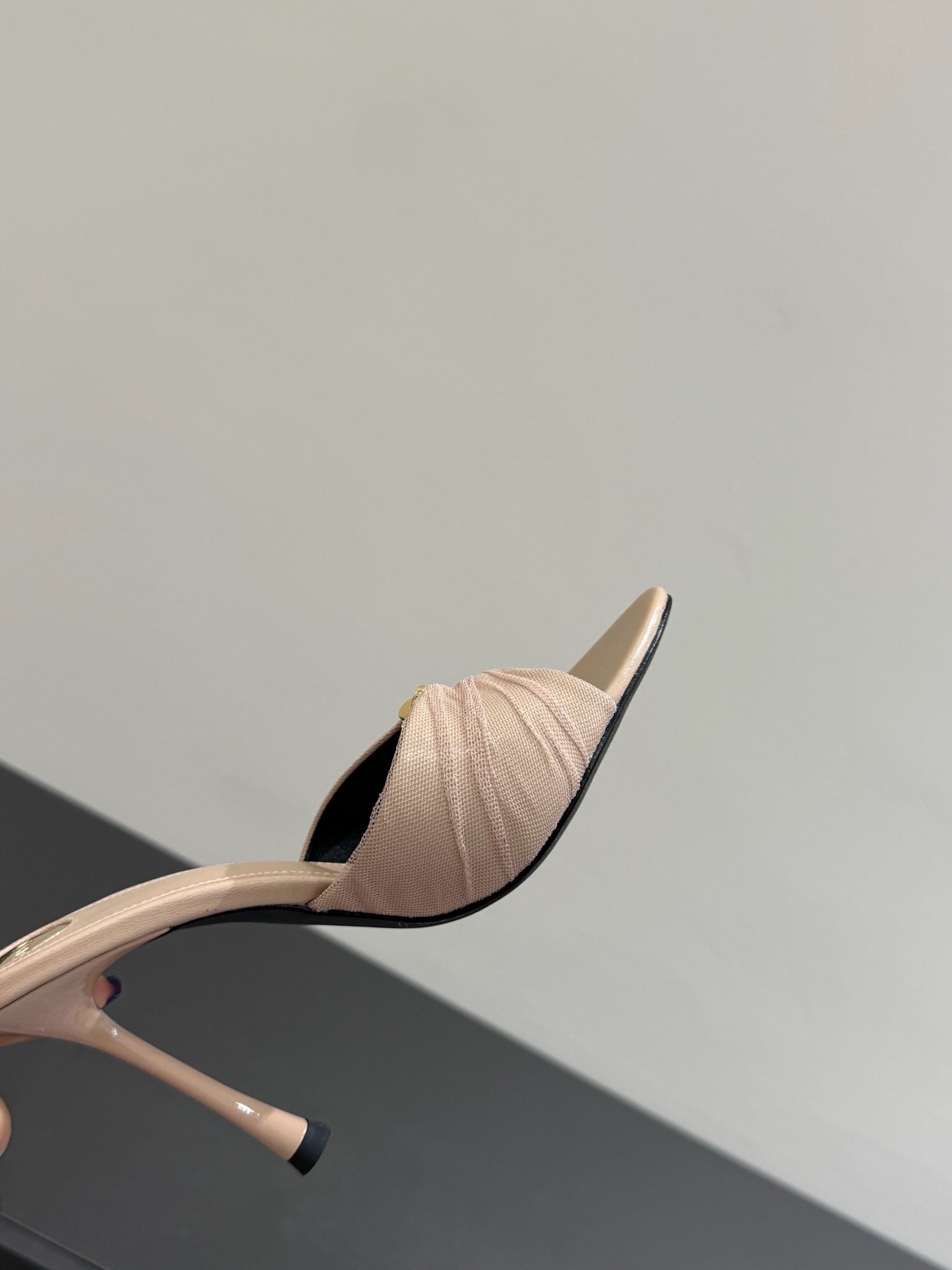 YSL HIGH HEEL 25S 100 MM IN BEIGE LAMBSKIN