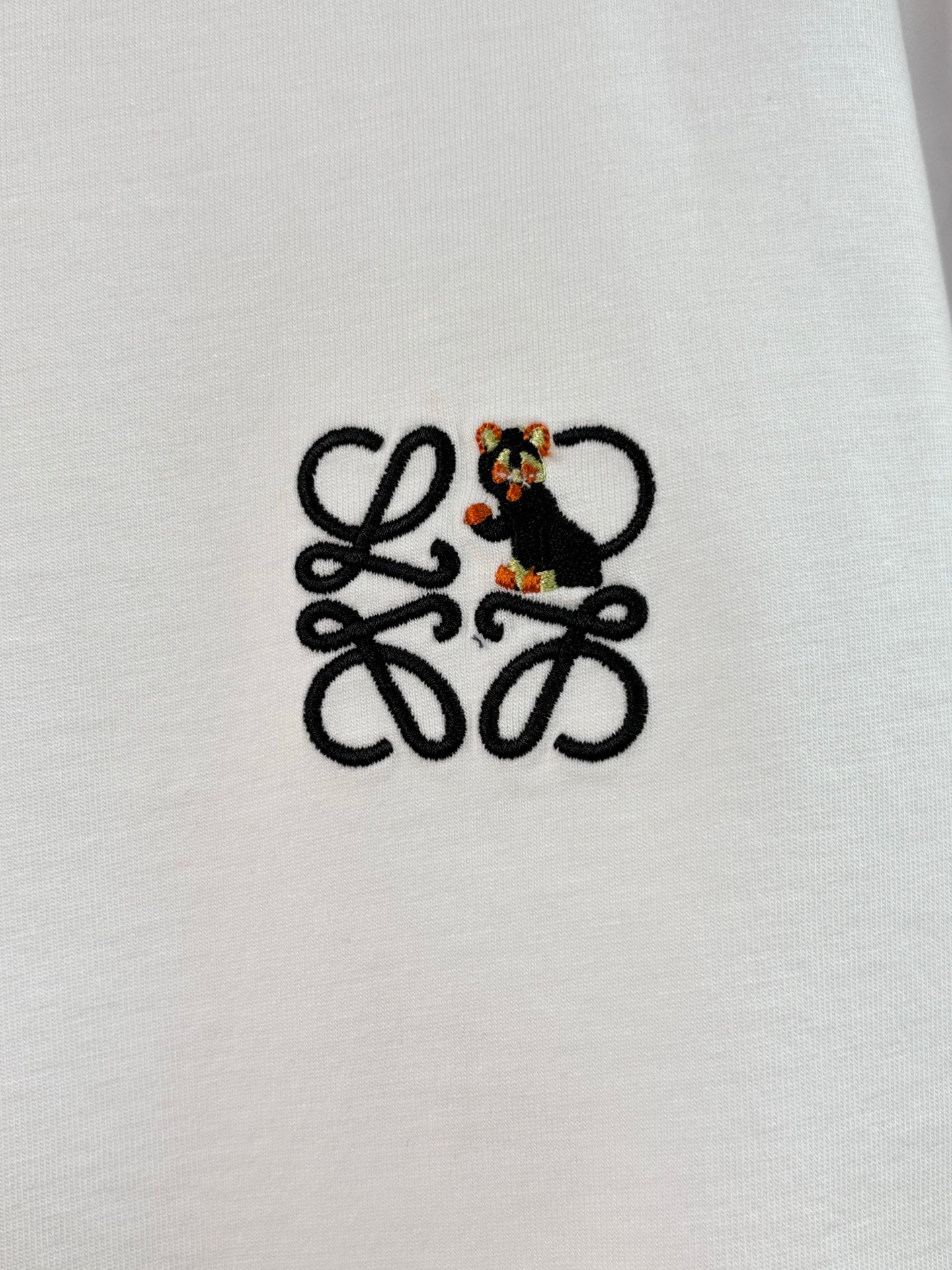 LOEWE T-SHIRT STYLE 230