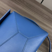 LOE PUZZLE 33 BAG IN COBALT BLUE CALFSKIN