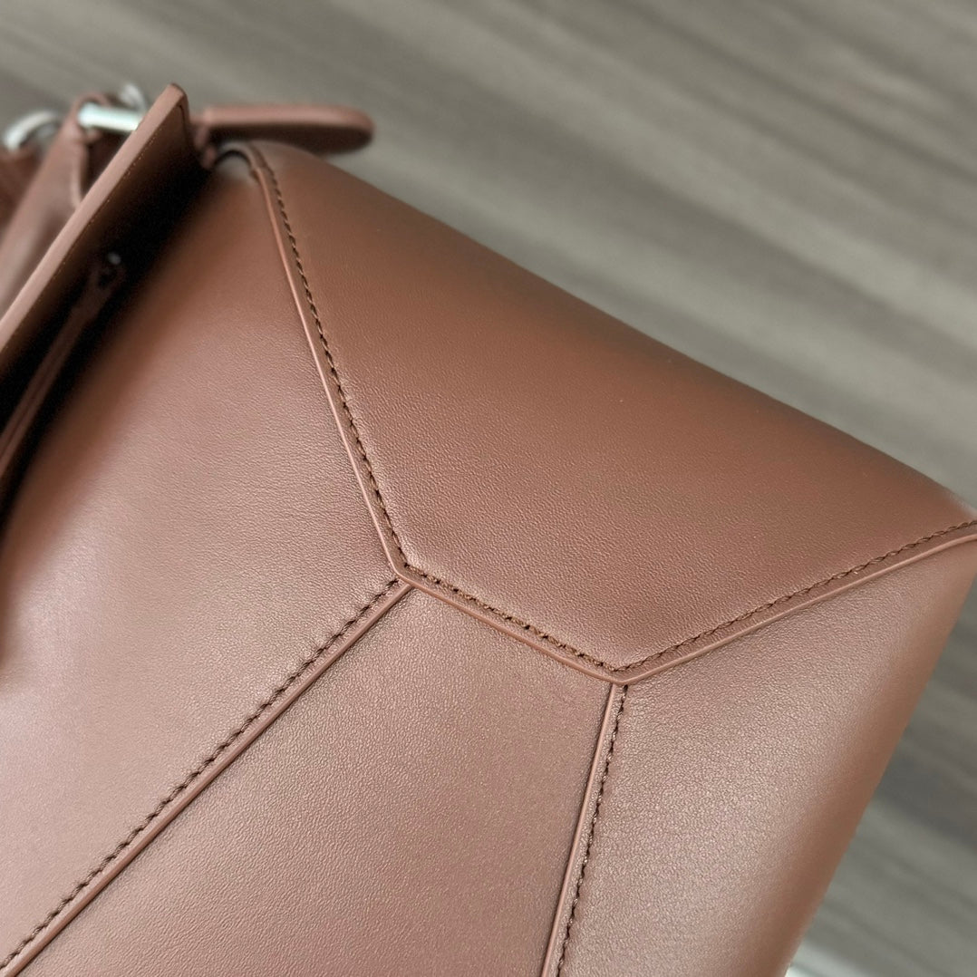 LOE PUZZLE 33 BAG IN PENNY BROWN CALFSKIN