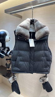 MAX MARA 25S VEST WITH RABBIT FUR COLLAR 057