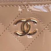 CHANEL 25S VANITY CASE 17 IN TAN BROWN PATENT CALFSKIN GOLD HARDWARE