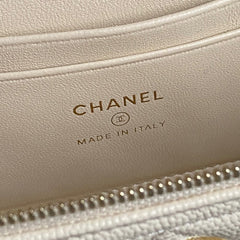 COSMETIC BAG 19 IN CREAM GRAINED CALFSKIN GOLD HARDWARE