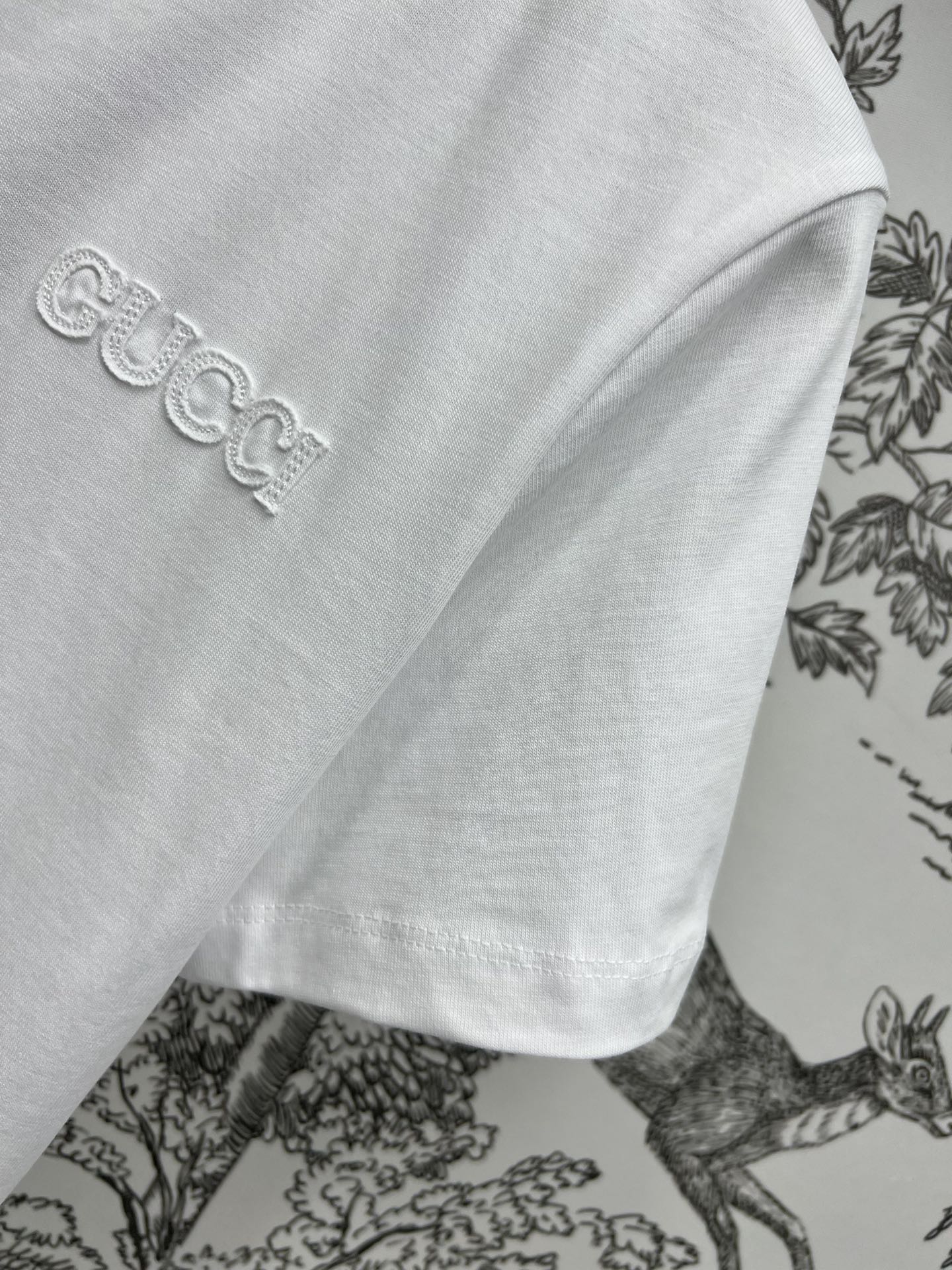 GUCCI 25S SHORT SLEEVE ROUND NECK T-SHIRT 262985