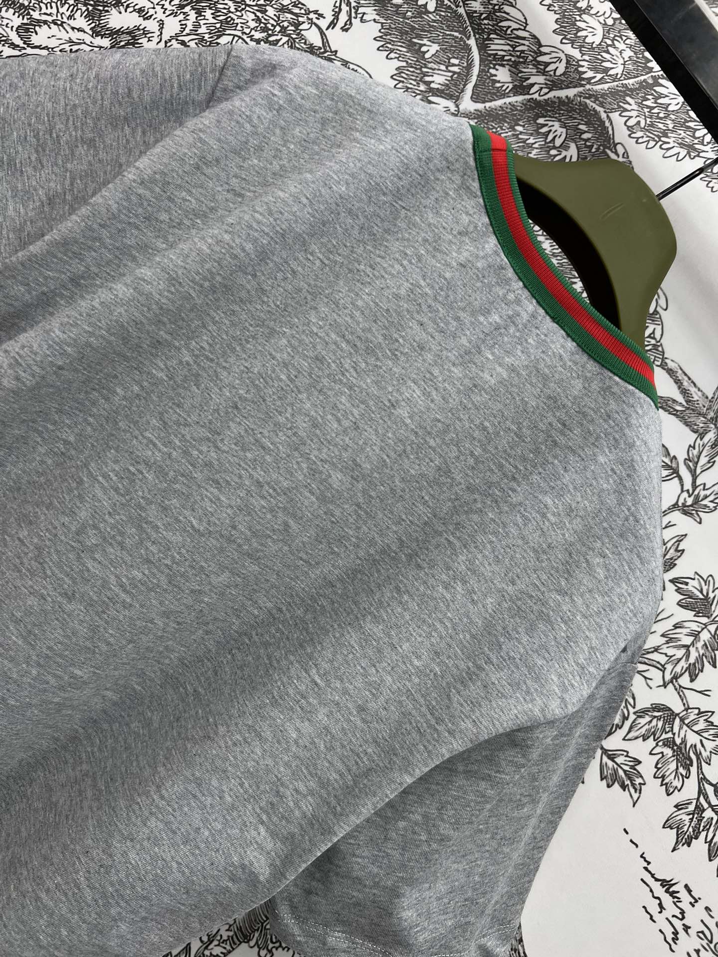 GUCCI 25S SHORT SLEEVE ROUND NECK T-SHIRT 262983