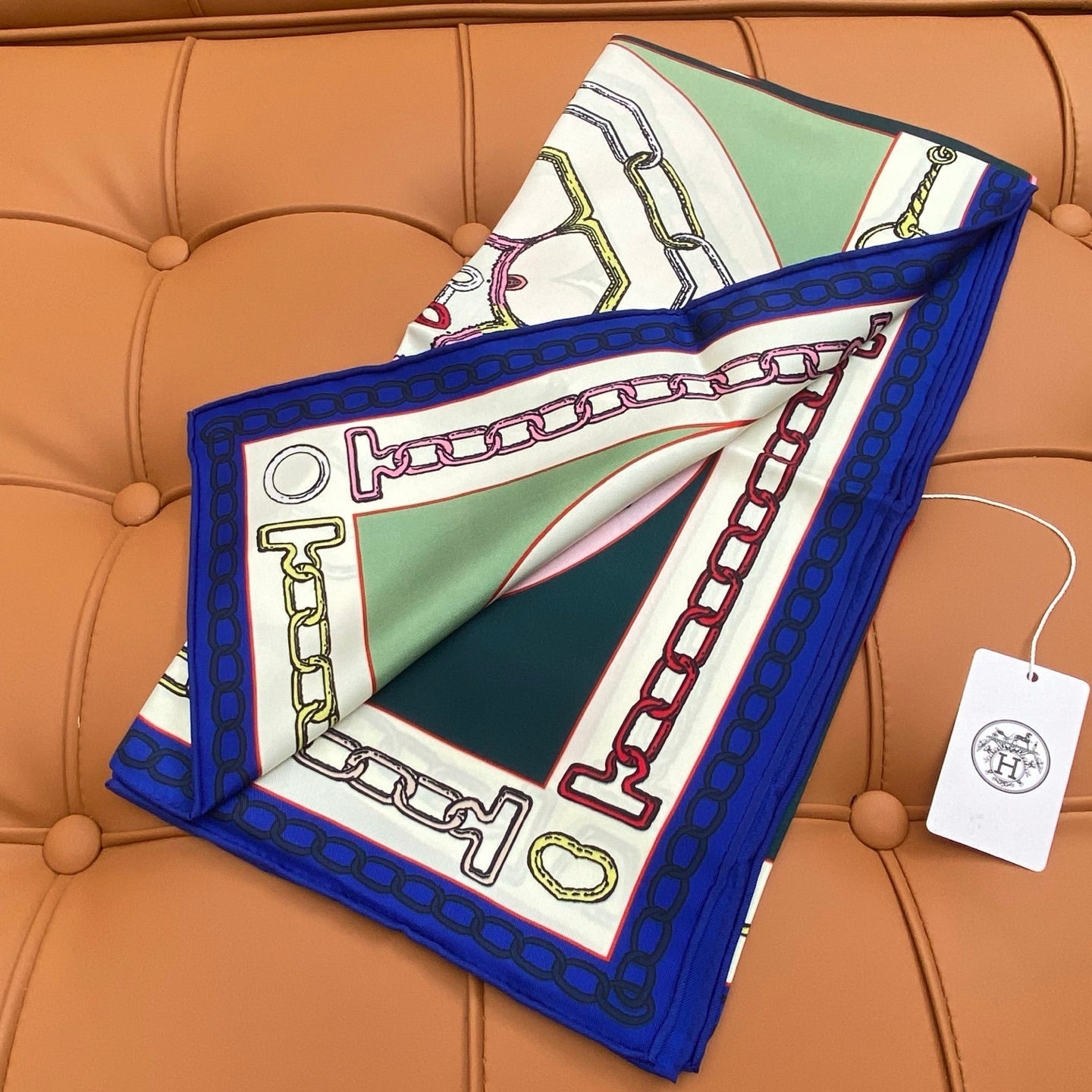 HERMES 25S SCARF 90 IN SILK 703667