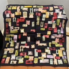 CHANEL 25S SCARF 90 IN SILK 703703