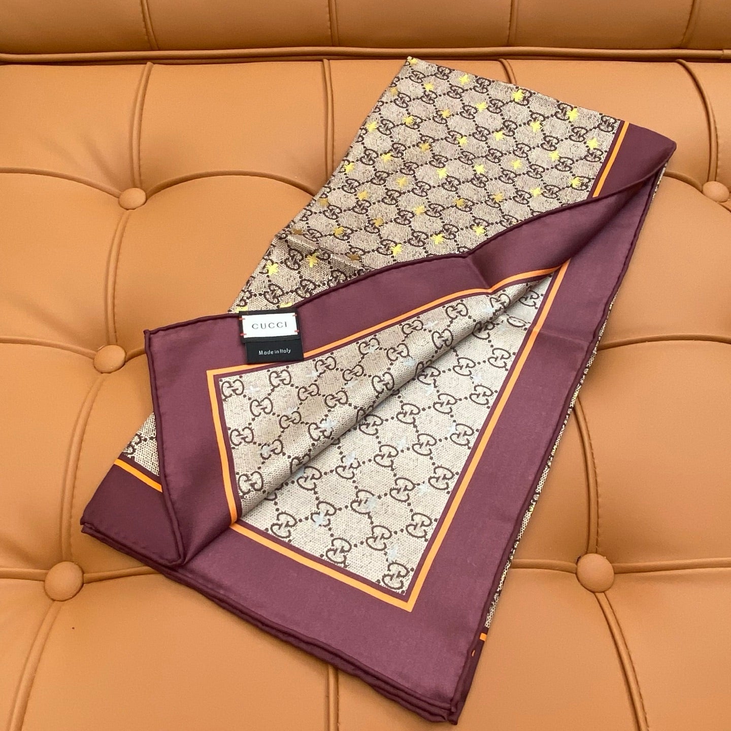 GUCCI 25S SCARF 90 IN SILK 709691