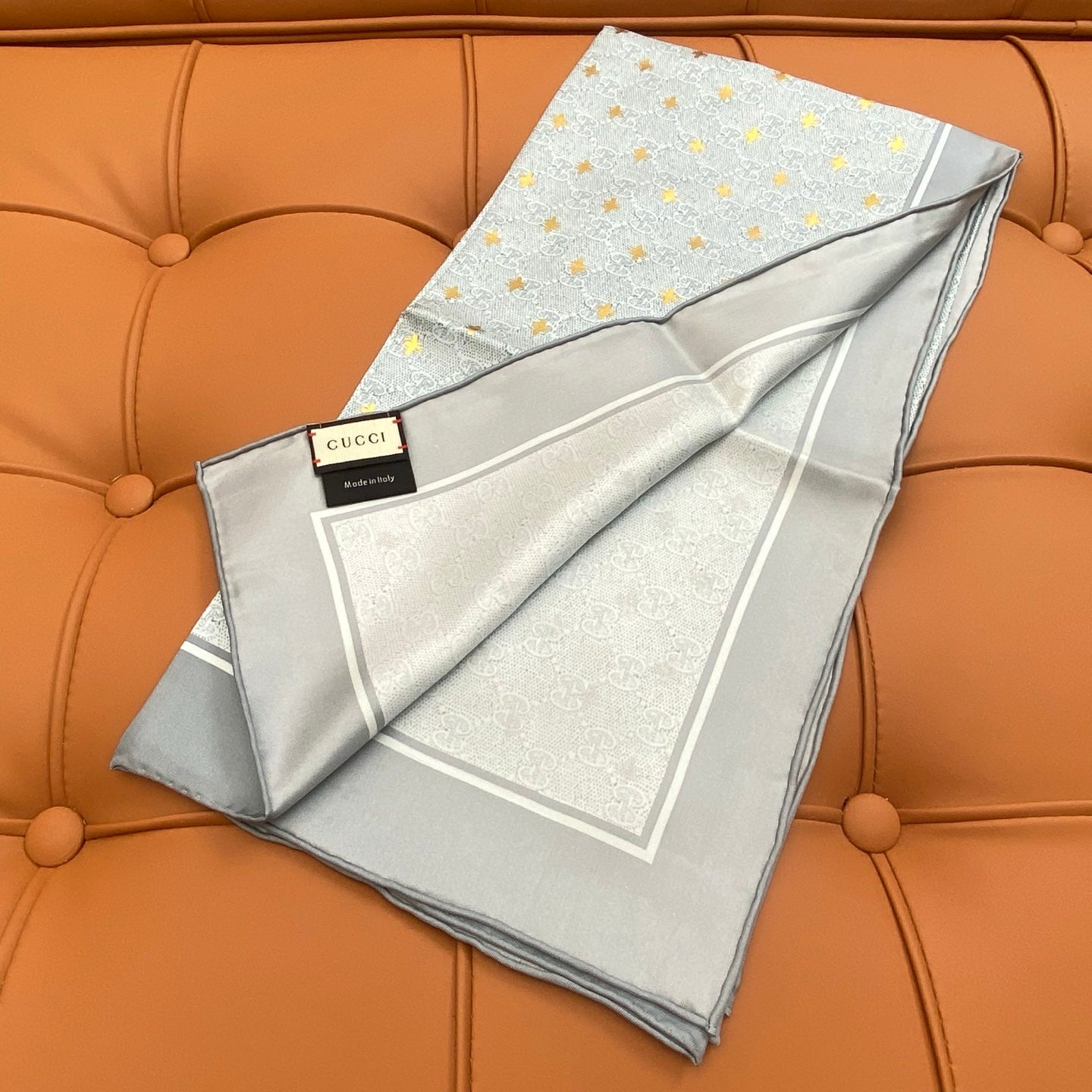 GUCCI 25S SCARF 90 IN SILK 709694