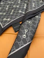 GUCCI 25S SCARF 90 IN SILK 718506
