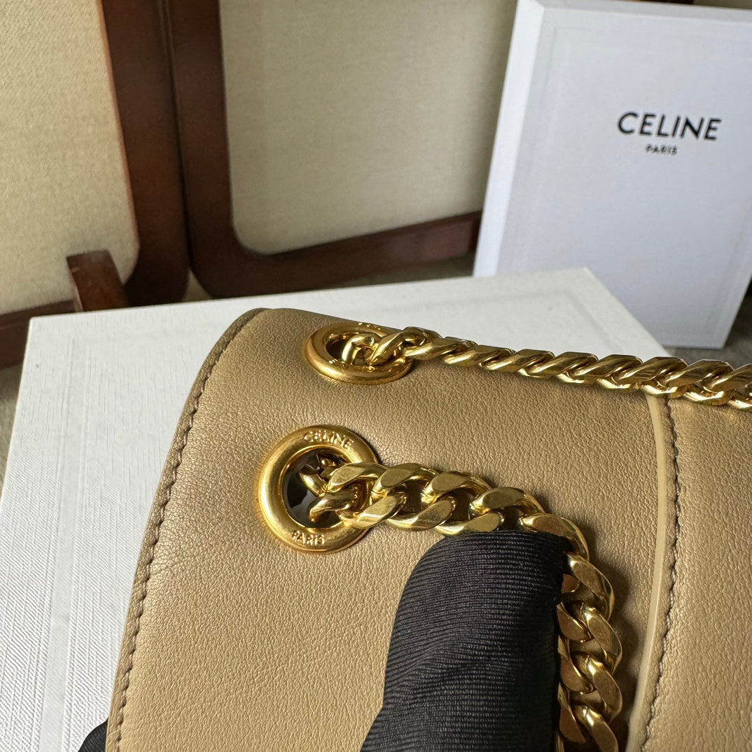 MEDIUM CELINE VICTOIRE BAG 23 IN CAMEL GOLD CALFSKIN