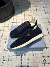 PRA TRIANGLE LOGO SNEAKERS DARK BLUE SUEDE