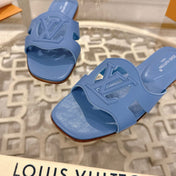 ISOLA FLAT SLIDE IN CORNFLOWER BLUE CALFSKIN